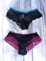 NEUE schwarze Slips M flame Spitzenslip Unterwäsche Dessous sexy Bayern - Pfaffenhofen a.d. Ilm Vorschau