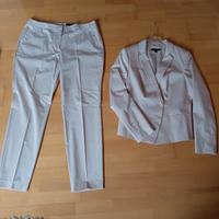 Damen Hosenanzug  Blazer Hose Comma Nordrhein-Westfalen - Wenden Vorschau
