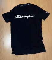 Champion Tshirt Größe S Nordrhein-Westfalen - Dahlem Vorschau