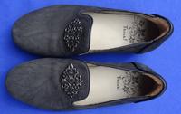 Think Dirndlschuhe, Slipper aus Wildleder in Gr. 38, (ca 24,5 cm) Kr. München - Unterschleißheim Vorschau