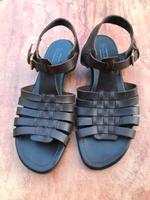 5 TH Avenue 100% Leder Sandalen Gr.38 neuwertig braun Berlin - Hellersdorf Vorschau