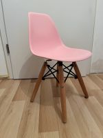 Kinder Kunststoff Stuhl Holzbeine Bayern - Eschau Vorschau