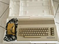 Computer Commodore C64 mit Verpackung Hessen - Eschborn Vorschau