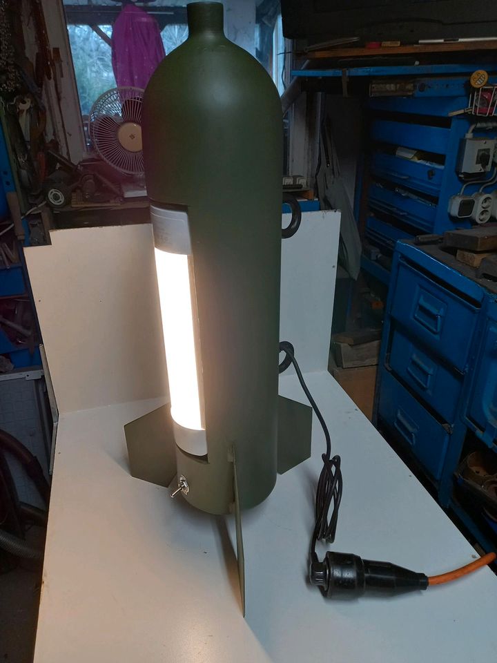 Millitary Lampe als Bombenatrappe in Luckau-Gießmannsdorf