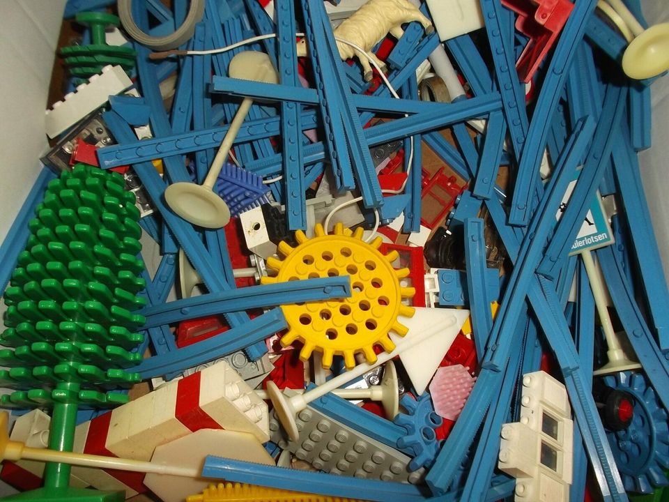 1 Karton Lego bei Wohnungsauflösung gefunden, kein Duplo in Dietersburg