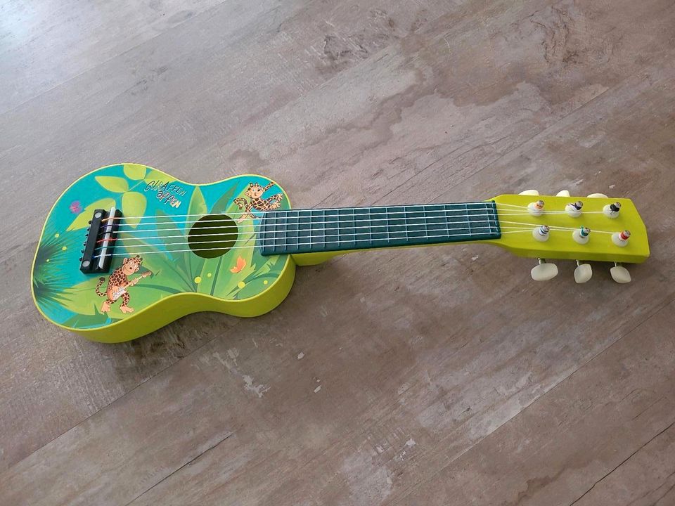 Giraffen-Affen Gitarre in Bischweier