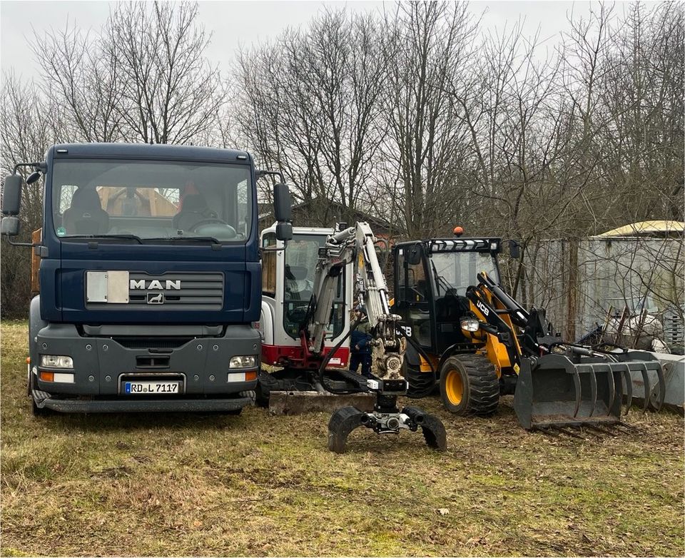 Knickpflege Knicken Fällgreifer Astschere Hecke kneifen in Alt Duvenstedt