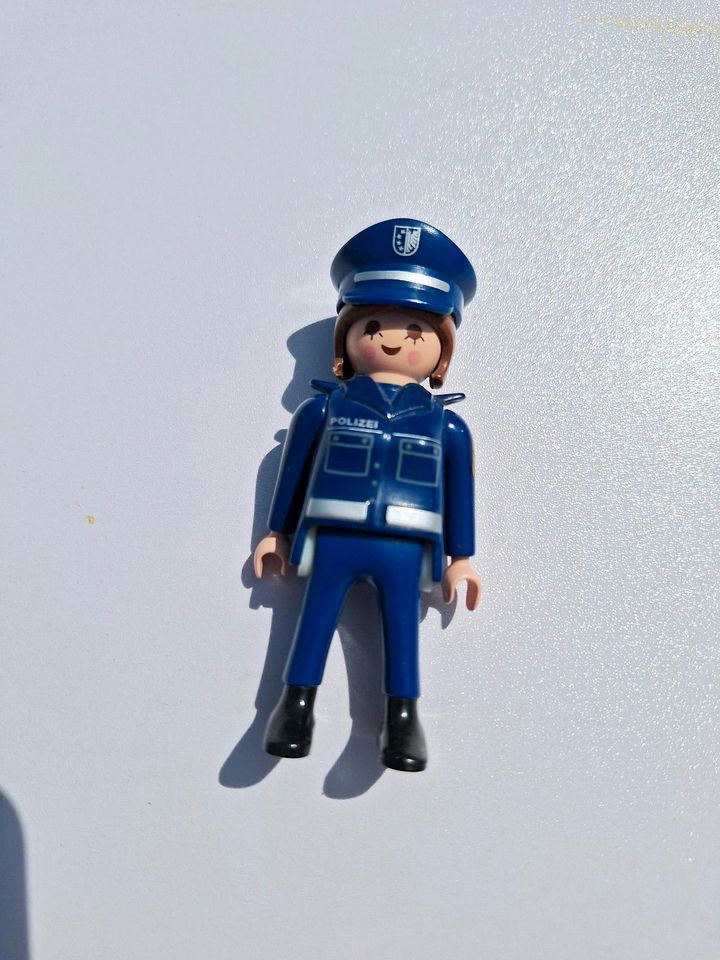 Playmobil Polizei Polizeiauto Polizei Motorrad Polizistinnen in Erbach