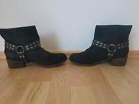 UGG Australia Cowboyboots Frankfurt am Main - Dornbusch Vorschau