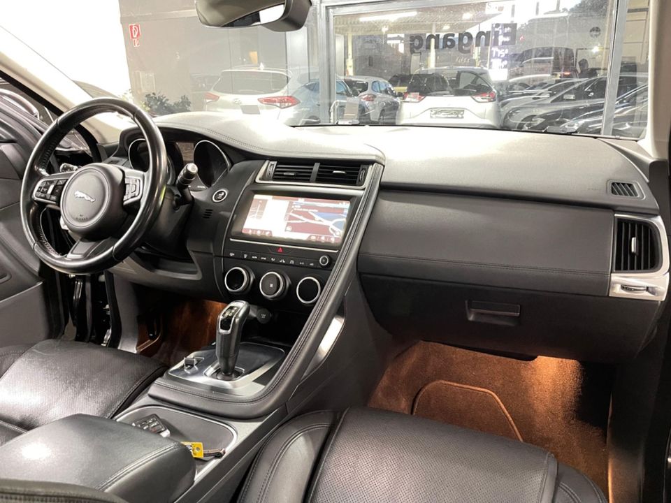 Jaguar E-Pace 2.0d R-DYNAMIC Navi/Pano/Kam/Leder/LED in Stolberg (Rhld)