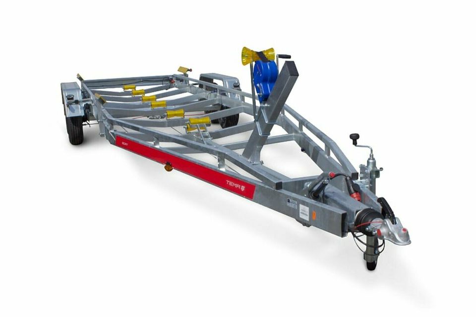 Temared B35 Bootstrailer 3500 kg für Boote bis 817 cm NEU in Tellingstedt