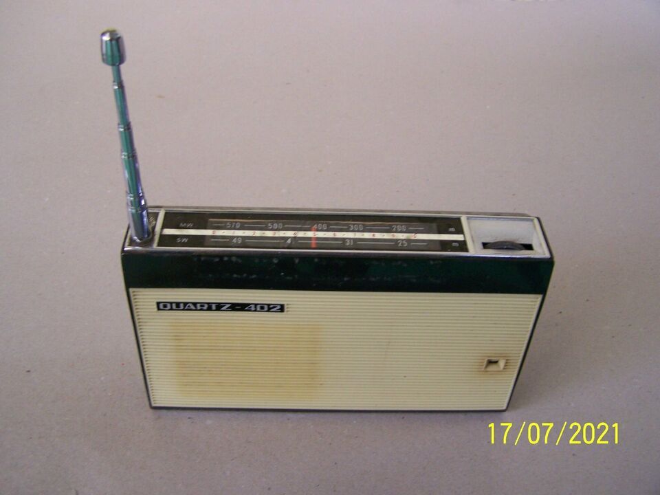 Transistorradio Quartz 402 Kofferradio Radio UDSSR DDR Antik Alt in Cottbus