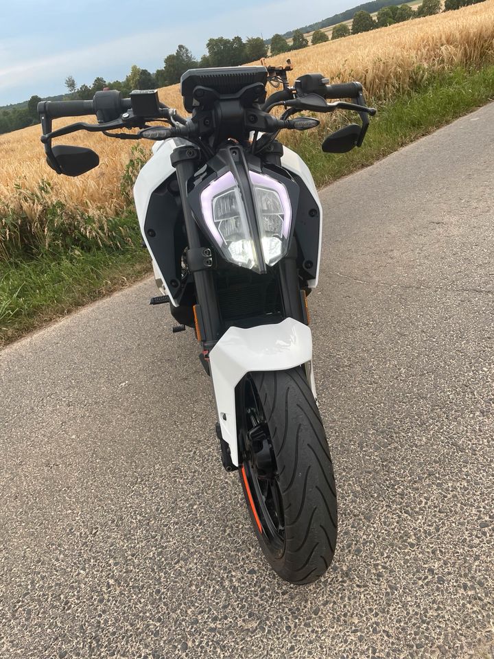 KTM Duke 125 in Künzell