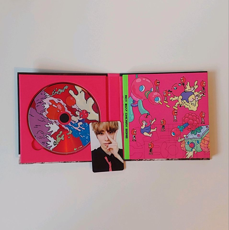 Kpop Album CD NCT 127 Cherry Bomb in Berlin