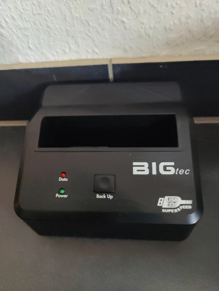 BIG TEC USB 3.0 SUPER SPEED DOCKING STATION 2.5" 3.5" SATA SSD ! in Weilerbach