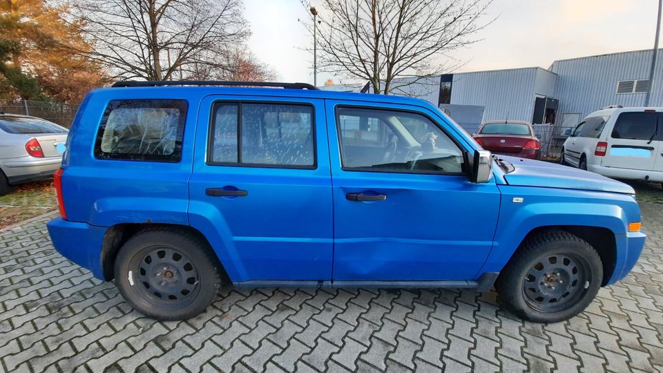 Jeep Patriot Eco +/ 2,4/ LPG/ Allrad/ 1. Hand in Ludwigsfelde