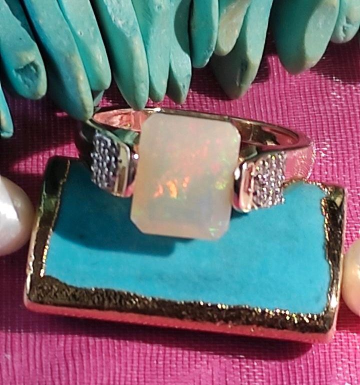 Magischer 375er Gold Ring mit Voll Opal von Harry Ivens in Emmerthal