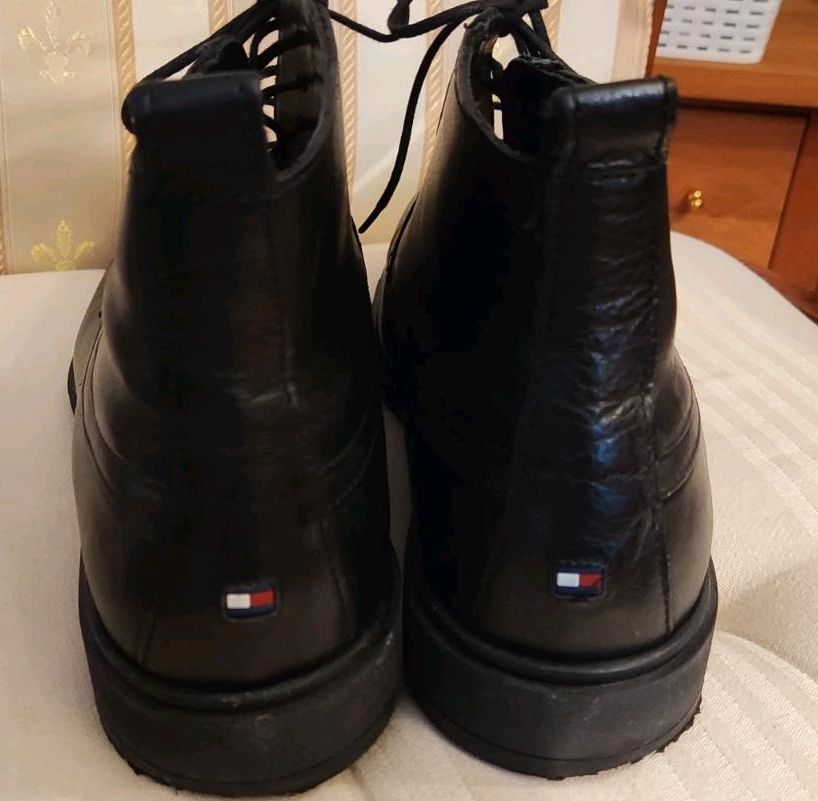 Chelseaboots "Tommy Hilfiger, schwarz, Leder, Gr.42 (8) in Remscheid