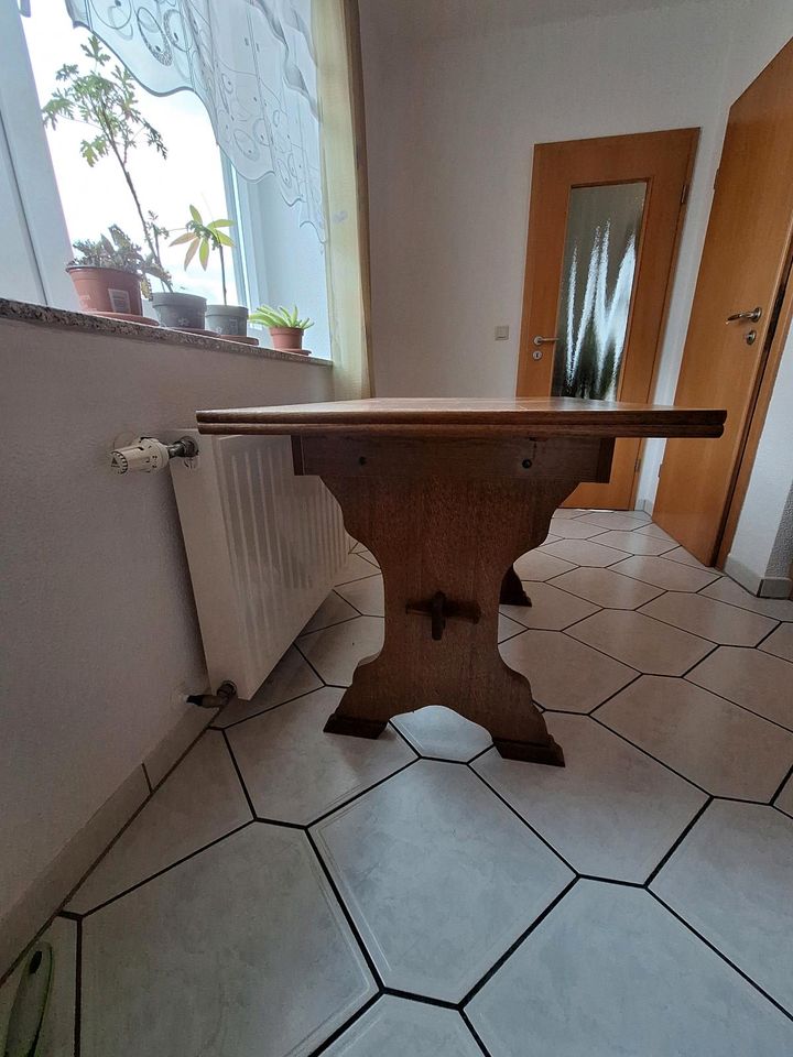 Esstisch / Küchentisch / Holztisch / Tisch in Schwerte