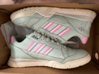 Adidas AR Low Leather Trainer, Gr. 40 Hessen - Darmstadt Vorschau