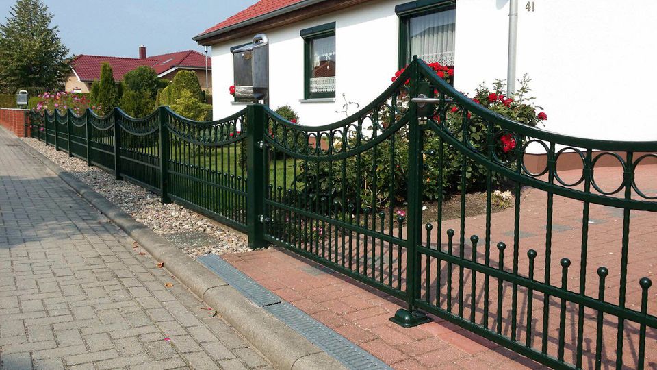 Schiebetor Metallzaun Garten Pforte Zaun Metall Schmiedezäune SCH in Görlitz