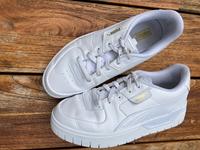 Puma / Sneaker / weiß / Gr. 42 / Cali Court Bayern - Zapfendorf Vorschau