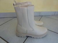 Chelsea Boots beige Saarland - Losheim am See Vorschau