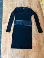 Enganliegendes Kleid von Guess,Gr.M Sachsen - Chemnitz Vorschau