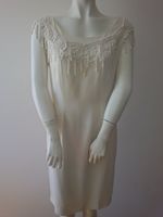 Exklusives Kleid von She, Gr. 38, Creme/Weiß mit Perlen,Etuikleid Bayern - Regensburg Vorschau