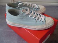 Hugo Boss Sneaker Vanille Gr. 42 hellblau/vanille Sachsen-Anhalt - Wolfen Vorschau