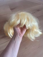 Blonde Bob- Perücke Longbob lockig NEU Düsseldorf - Bilk Vorschau