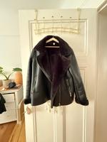 Mango Damen-Lederdauenjacke (Größe XL) – 25 € Berlin - Neukölln Vorschau