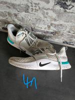 Nike Sneaker Turnschuhe Größe 41 Thüringen - Bad Frankenhausen/Kyffhäuser Vorschau