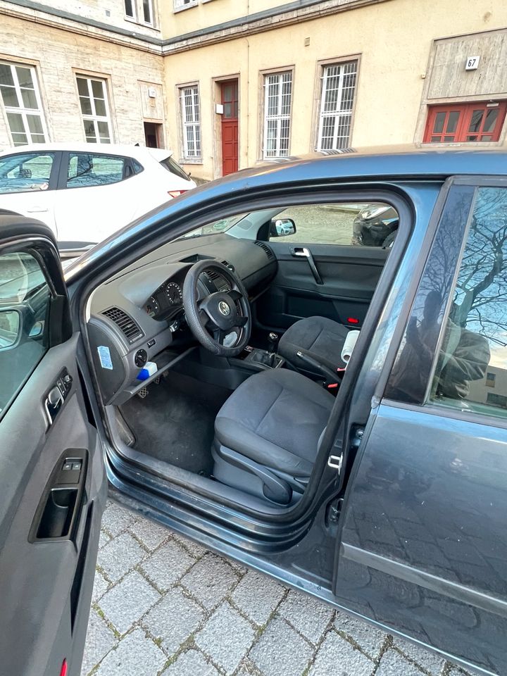Auto polo 1.2 9n. Excellent condition in Berlin