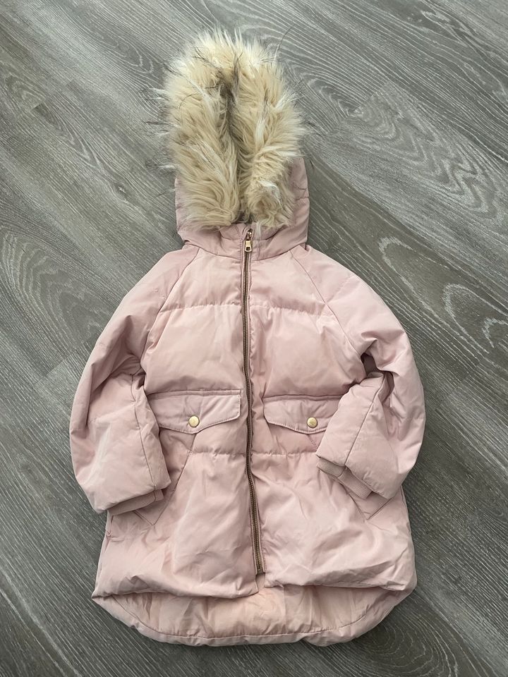 Mädchen Jacke rosa Größe 110 in Raunheim