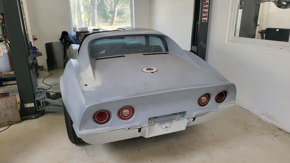 69´er Stingray Chrome C3 auf 76´er Chassis mit Sidepipes in Odenthal