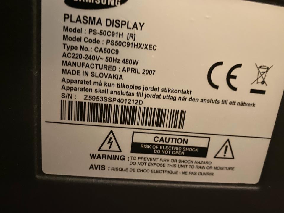 50 Zoll Plasma Fernseher wegen Umzug zu verkaufen in Weinheim