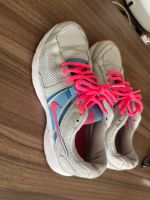 Nike Schuhe Sneaker pink grau  Gr. 38,5 gut erhalten Nordrhein-Westfalen - Heinsberg Vorschau