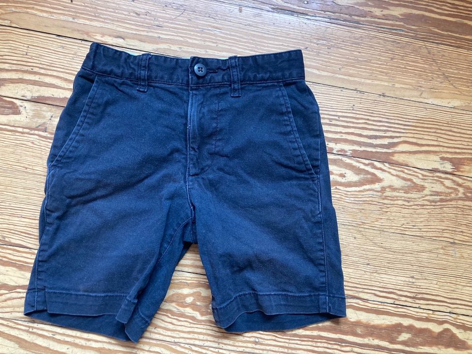 Kurze Hose Gr 122/128 von GAP dunkelblau (8 Jahre) Shorts in Heidelberg