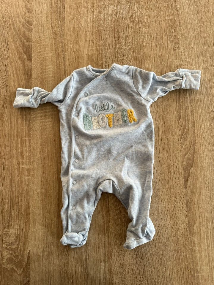 Verschiedene Baby Kleidung (50-62) in Eppelborn