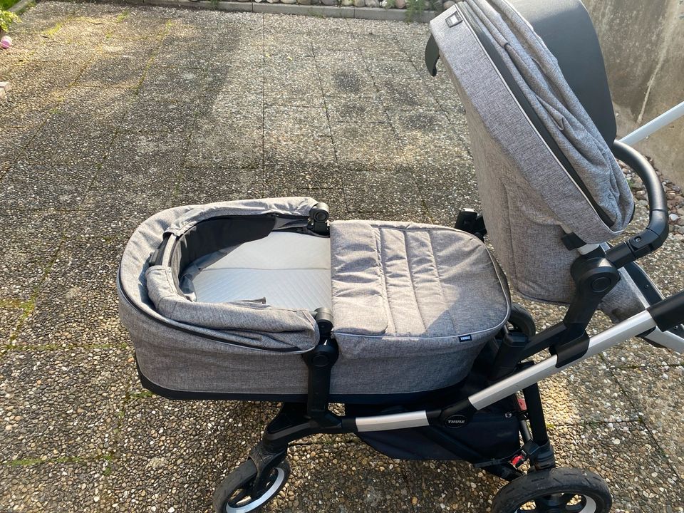 Geschwisterkinderwagen Thule in Mühlacker