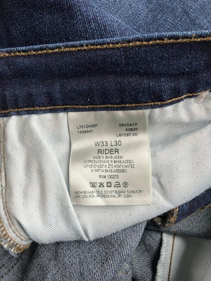 Lee Jeans, Modell RIDER ZIP FLY (Reissverschluss), blau, W33 L30 in Saarbrücken