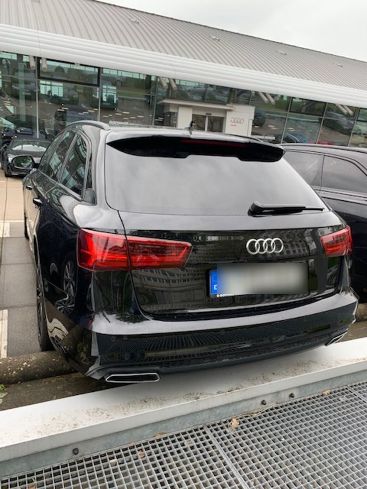 Audi A6 S-Line black Edition, Scheckheft gepflegt. in Essen