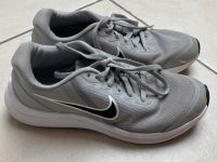 Nike Star Runner Gr. 36 grau Hessen - Gelnhausen Vorschau