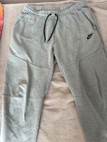 Nike Tech Flecce Hose Grau Größe L Nordrhein-Westfalen - Leverkusen Vorschau