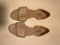 Steve Madden Sandalen nude/beige Größe 40 Düsseldorf - Stadtmitte Vorschau