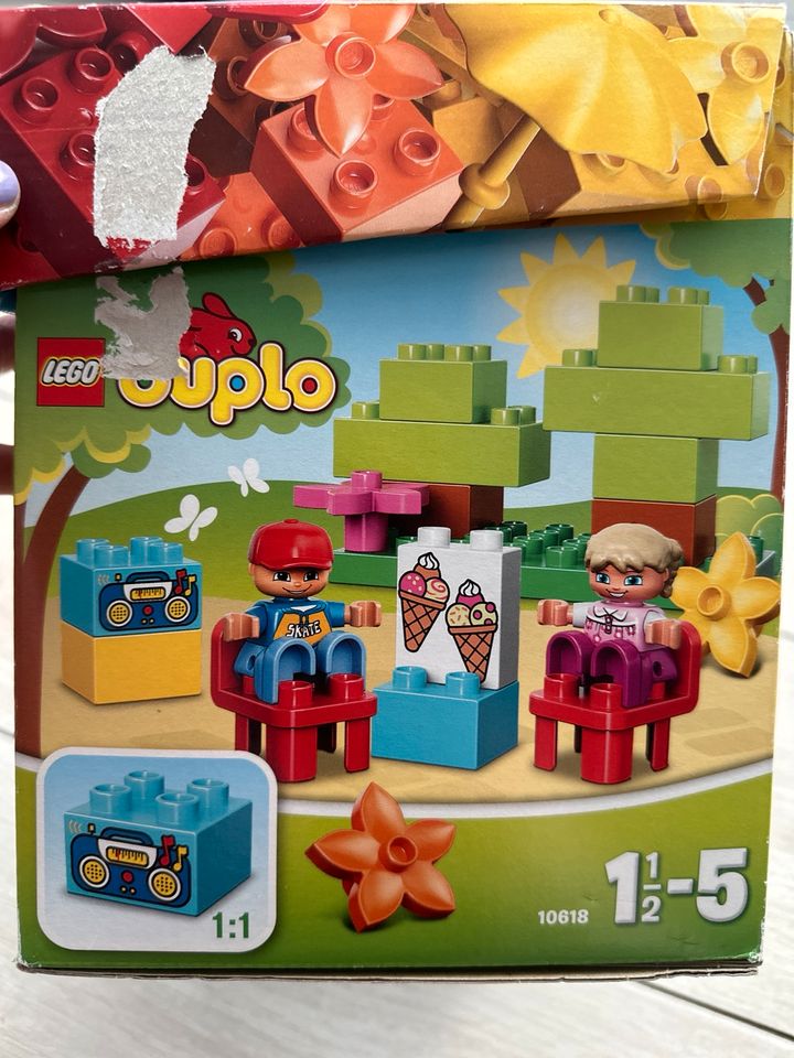 Lego Duplo Steinebox inkl. zwei Platten in Lehre