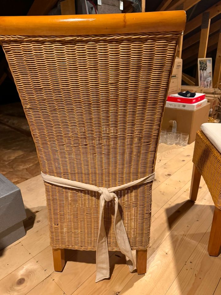 Rattan Stühle in Bergen auf Rügen