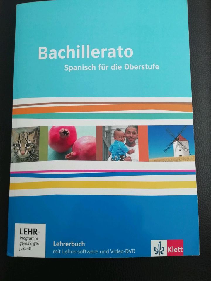 Spanische Grammatik. Je Buch 15 Euro. Neu in Hannover