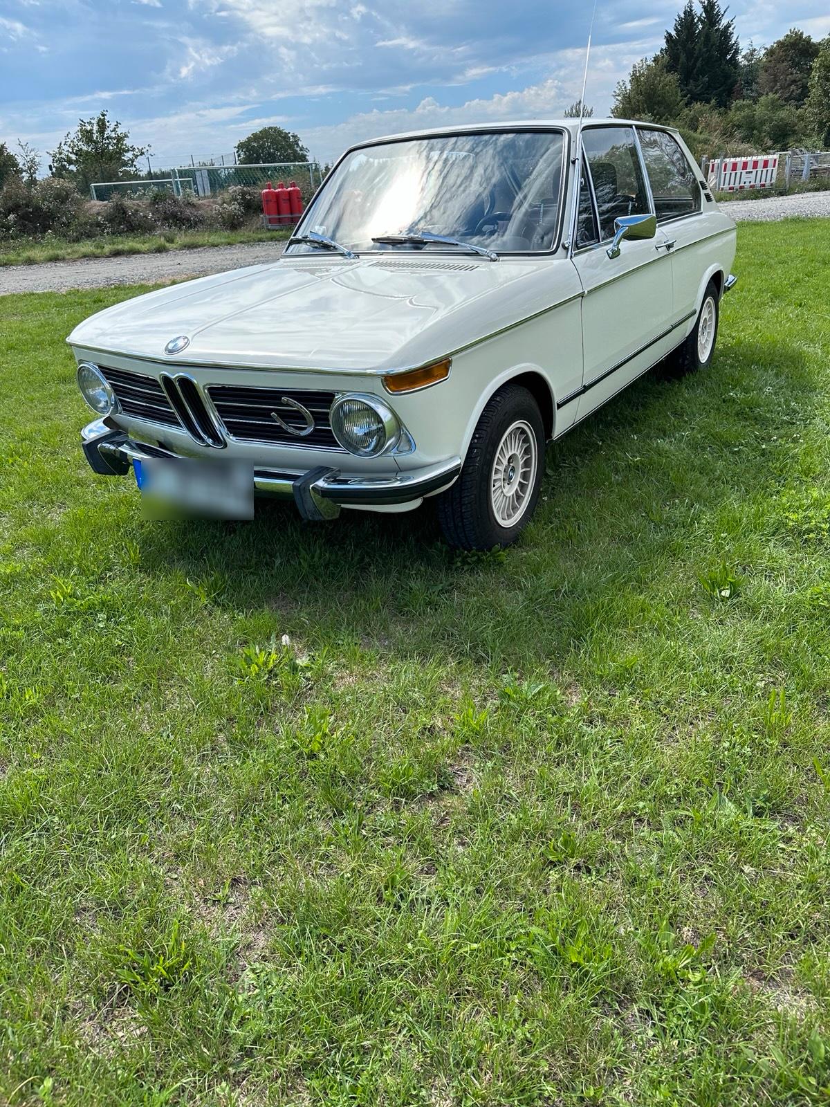 Abbildung des Autos BMW 2000 Touring Oldtime…